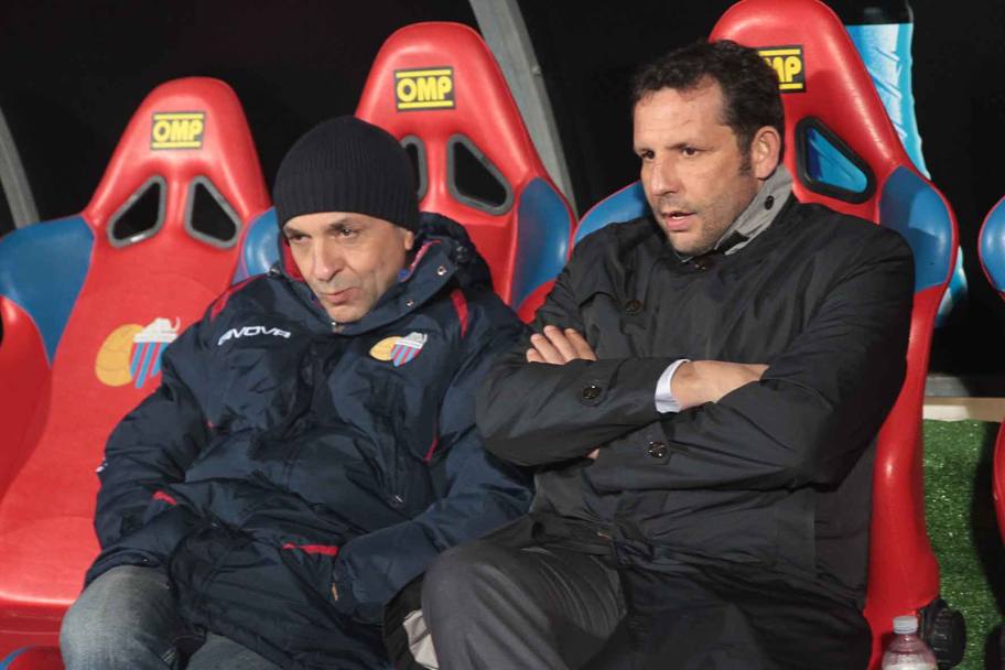 Pulvirenti e il d.s. Delli Carri durante Catania-Pro Vercelli Campionato italiano di calcio Serie B 2014 2015:(LAPRESSE)